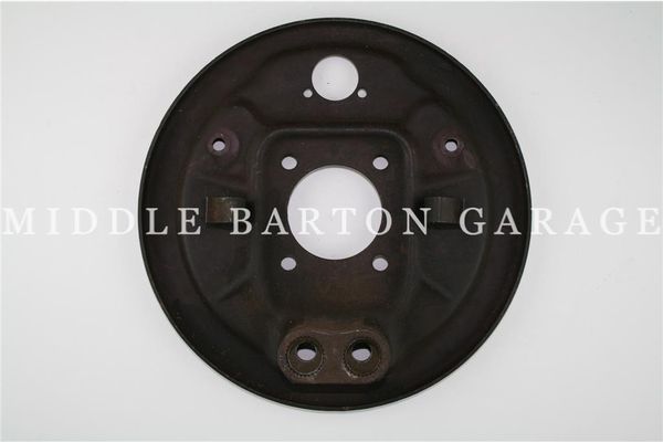 BRAKE BACK PLATE FRONT 600/850T NO SNAIL